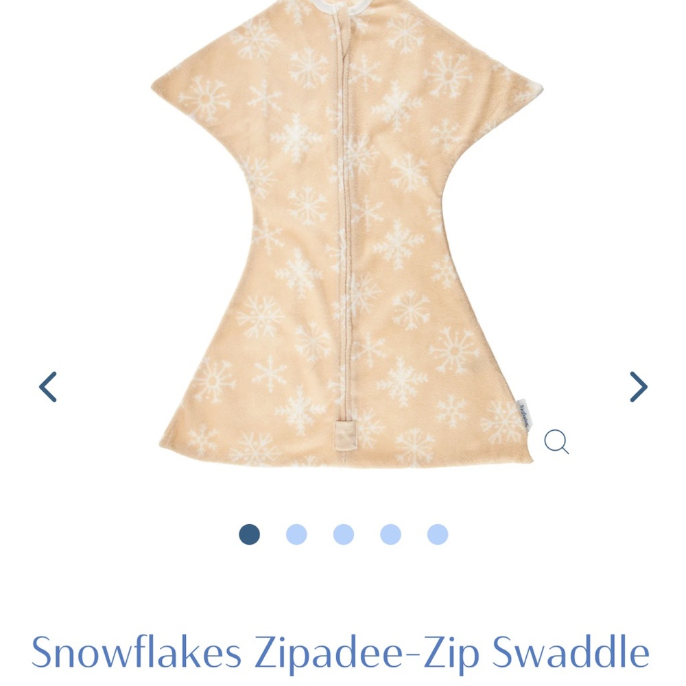 Snowflake Patterned Baby Swaddle - Picture 2 of 7